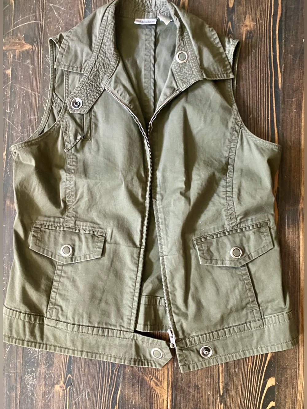 Chico's Olive Utility Vest with Snap Pockets Medium - Picture 1 of 6